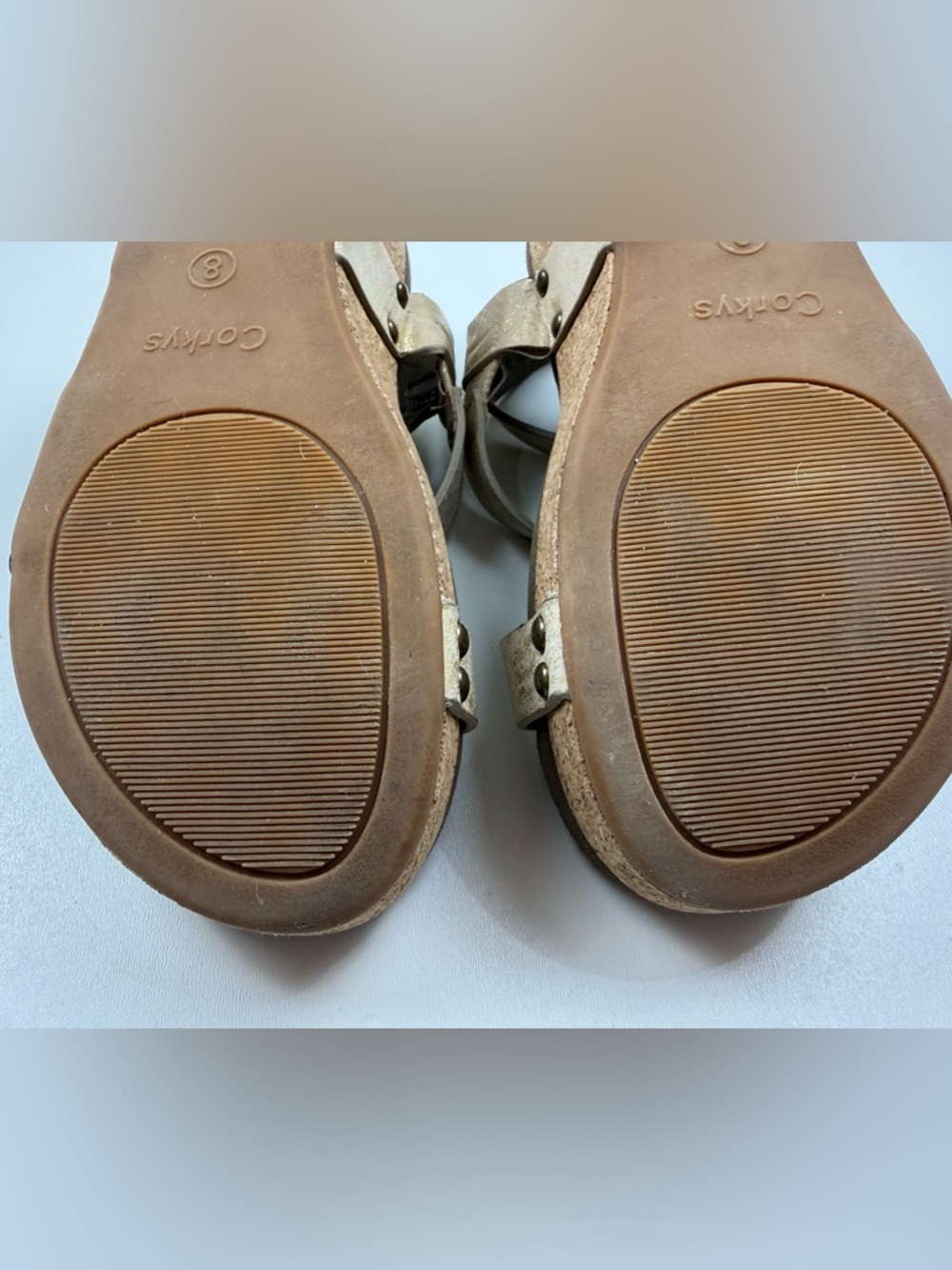 Boutique by Corkys Spring Fling Gold Strappy Studded Wedge Sandals Size 8 Women - Picture 10 of 10